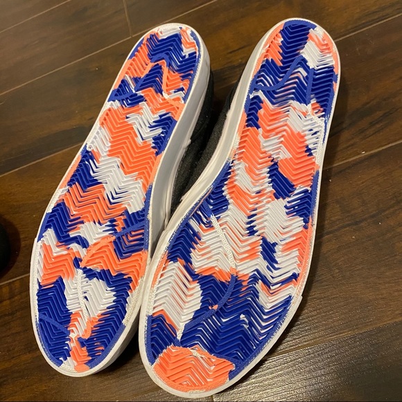 NWOT NIKE - Picture 4 of 4